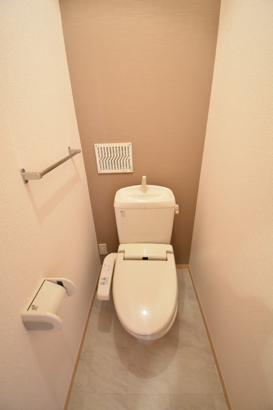 ��ʌ��������܎s����厚��c�{�̃A�p�[�g�̃g�C��