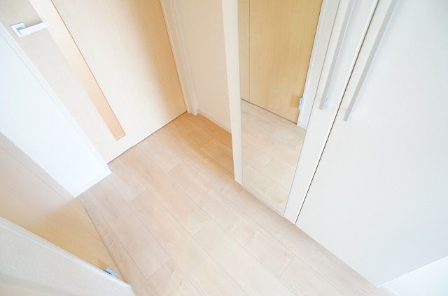 ��ʌ�����s�؂R���ڂ̃A�p�[�g�̌���