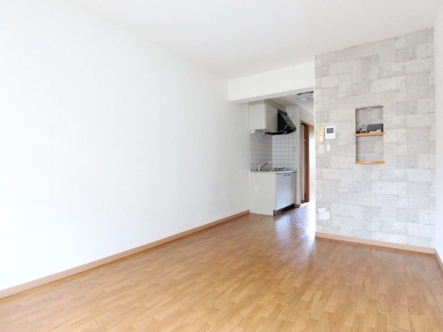 ��ʌ��������܎s������ۃ��蒬�̃}���V�����̋��ԁE���r���O