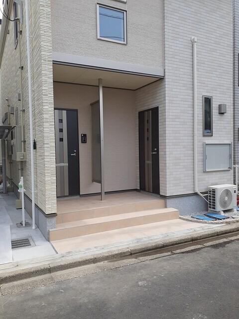 ��ʌ��������܎s����쌳�h�P���ڂ̃A�p�[�g�̃G���g�����X