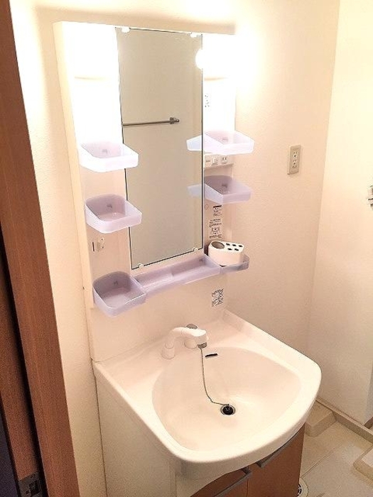 ��ʌ��������܎s����厚��v�ۗ̉Ƃ̃A�p�[�g�̐��ʏ�