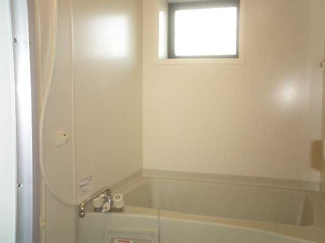 ��ʌ��������܎s�k��听���S���ڂ̃A�p�[�g�̃o�X