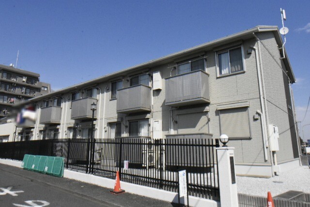 ��ʌ�����s�厚���s�̃A�p�[�g�̌����O��