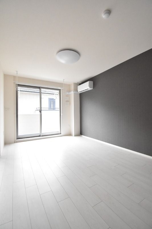 ��ʌ��������܎s��{��x�̓����R���ڂ̃}���V�����̋��ԁE���r���O