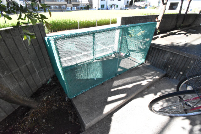 ��ʌ��������܎s�k��听���S���ڂ̃A�p�[�g�̂��̑�