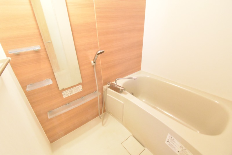 ��ʌ��������܎s�k��{�����̃A�p�[�g�̃o�X