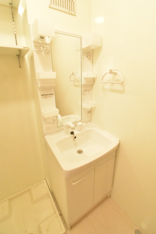 ��ʌ��������܎s�k��{�����̃A�p�[�g�̐��ʏ�