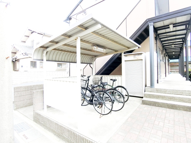 ��ʌ�����s�씵���J�V���ڂ̃A�p�[�g�̂��̑�