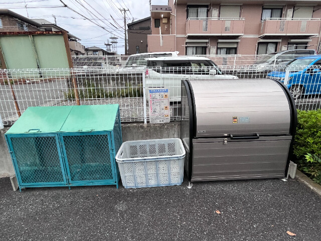 ��ʌ��������܎s��΋搼���̃A�p�[�g�̂��̑�