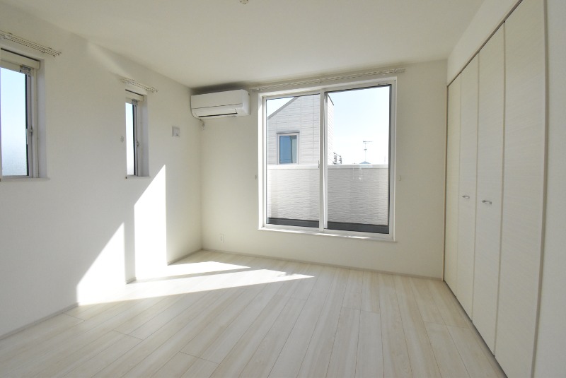 ��ʌ��������܎s�΋�厚��Ԗ؂̈�ˌ��Ă̂��̑������E�X�y�[�X