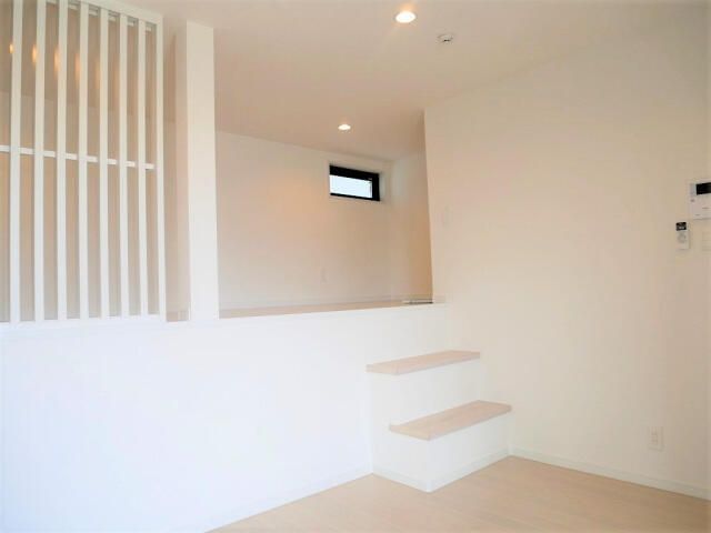 ��ʌ��������܎s��΋�������P���ڂ̃A�p�[�g�̋��ԁE���r���O