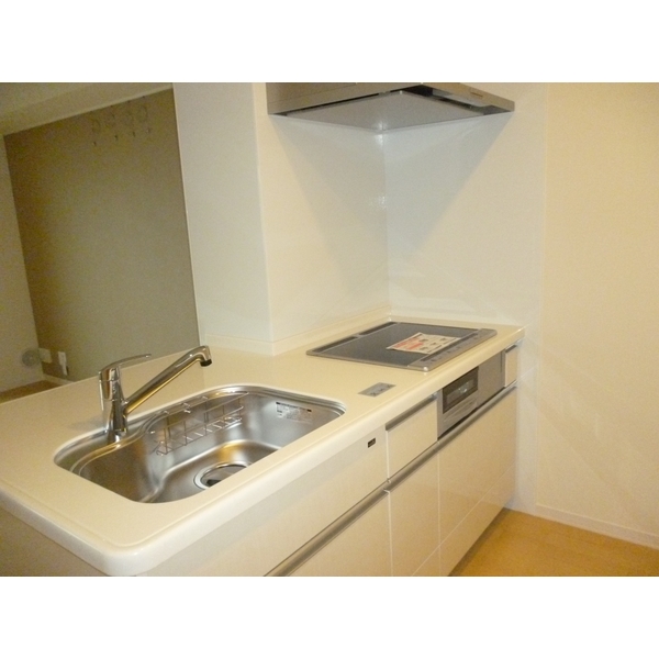 ��ʌ�����s�؂R���ڂ̃}���V�����̃L�b�`��