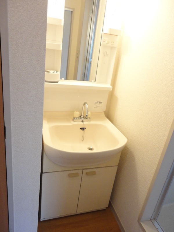 ��ʌ��������܎s������厚�쒆��̃A�p�[�g�̐��ʏ�