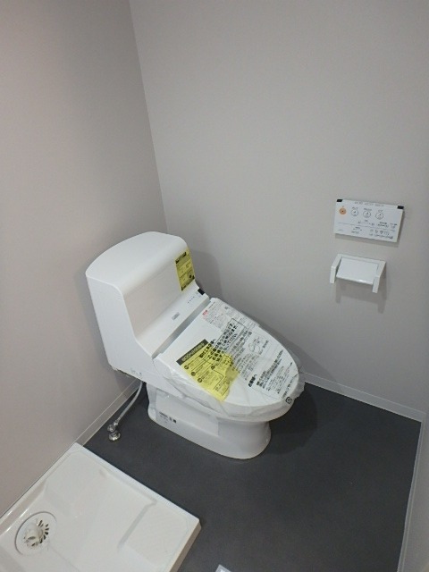 ��ʌ��������܎s�k��{�����Q���ڂ̃A�p�[�g�̃g�C��