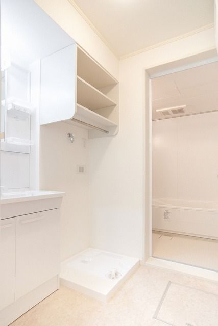 ��ʌ��������܎s�΋摾�c�E�P���ڂ̃A�p�[�g�̐��ʏ�