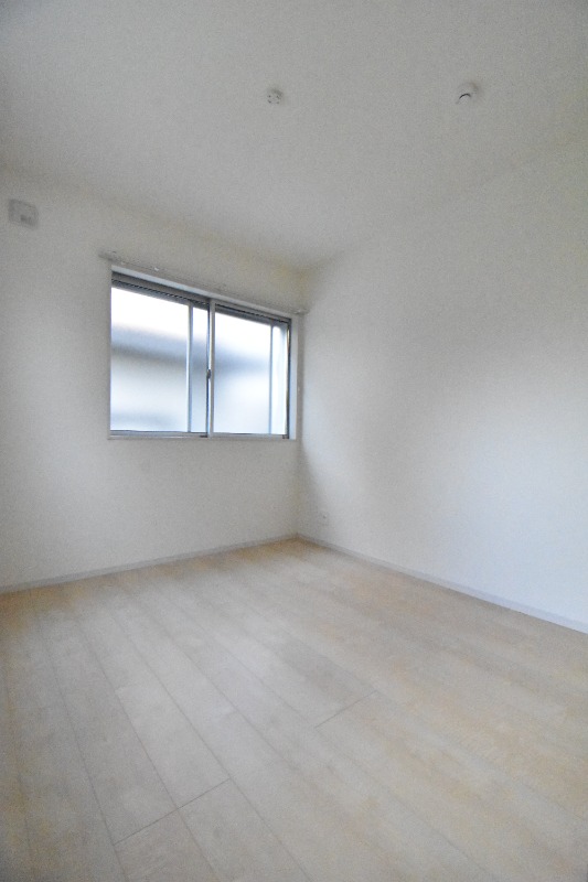 ��ʌ�����s���s�k�P���ڂ̃A�p�[�g�̂��̑������E�X�y�[�X