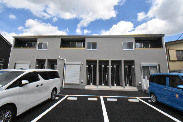 ��ʌ�����s���s�k�P���ڂ̃A�p�[�g�̌����O��