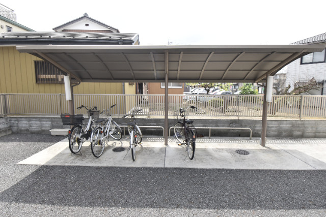 ��ʌ��������܎s����厚�󗈂̃A�p�[�g�̂��̑�