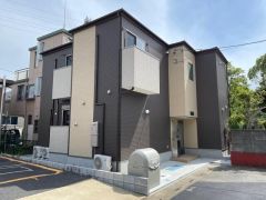 ��ʌ�����s�O�c�a�R���ڂ̃A�p�[�g�̌����O��