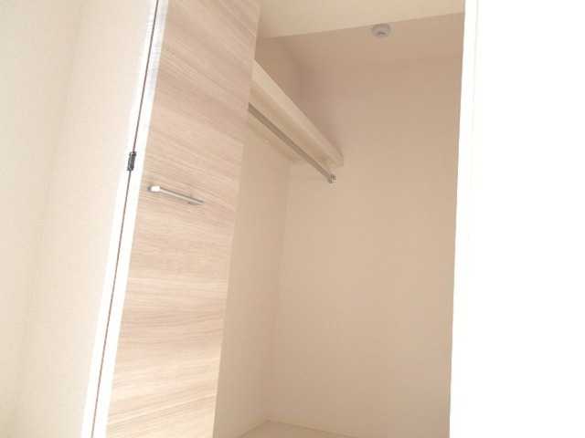 ��ʌ��������܎s�΋�厚��Ԗ؂̃A�p�[�g�̎��[