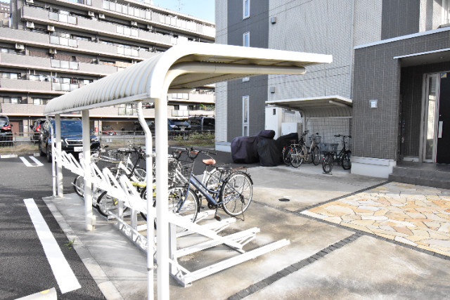 ��ʌ��������܎s�΋�厚��Ԗ؂̃A�p�[�g�̂��̑�