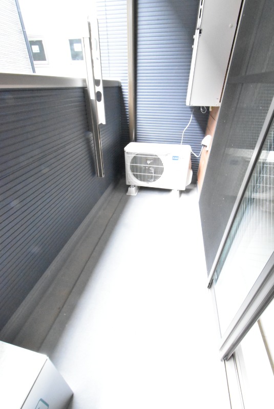 ��ʌ��z�J�s�厚�����̃A�p�[�g�̃o���R�j�[