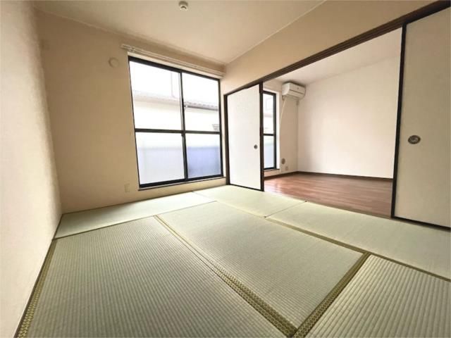 ��ʌ��z�J�s�����c���̃A�p�[�g�̂��̑������E�X�y�[�X