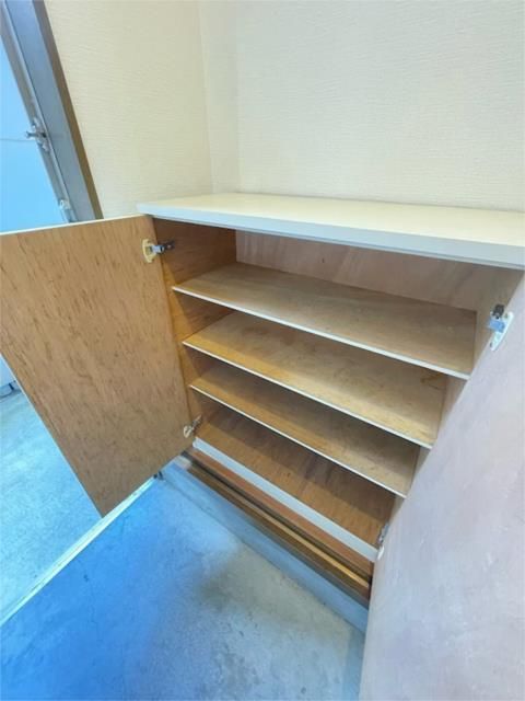 ��ʌ��z�J�s�����c���̃A�p�[�g�̌���