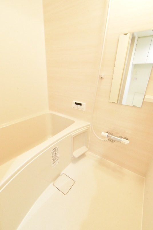 ��ʌ��z�J�s�厚�����̃A�p�[�g�̃o�X