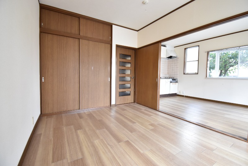 ��ʌ��z�J�s�����S���ڂ̃A�p�[�g�̂��̑������E�X�y�[�X