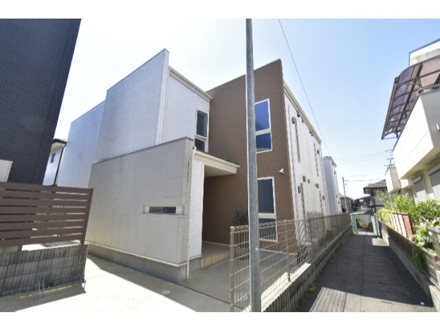 ��ʌ��������܎s��΋���q�P���ڂ̃A�p�[�g�̌����O��