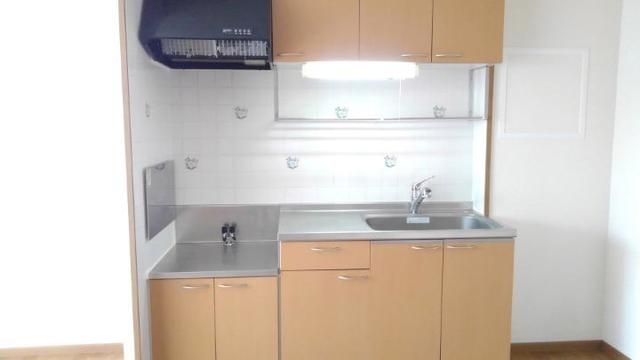 ��ʌ������s�������̃A�p�[�g�̃L�b�`��