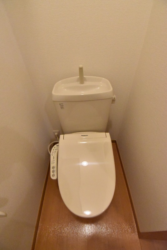 ��ʌ�����s�����R���ڂ̃A�p�[�g�̃g�C��