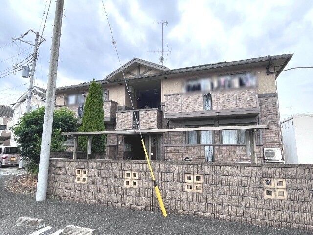 ��ʌ��������܎s��΋�{���Q����4-11-1�̃A�p�[�g�̌����O��