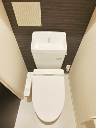 ��ʌ��k�����S�ɓޒ��厚�����̃A�p�[�g�̃g�C��