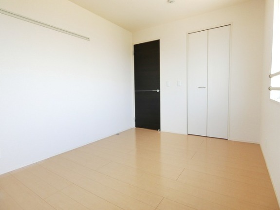 ��ʌ��k�����S�ɓޒ��厚�����̃A�p�[�g�̂��̑�