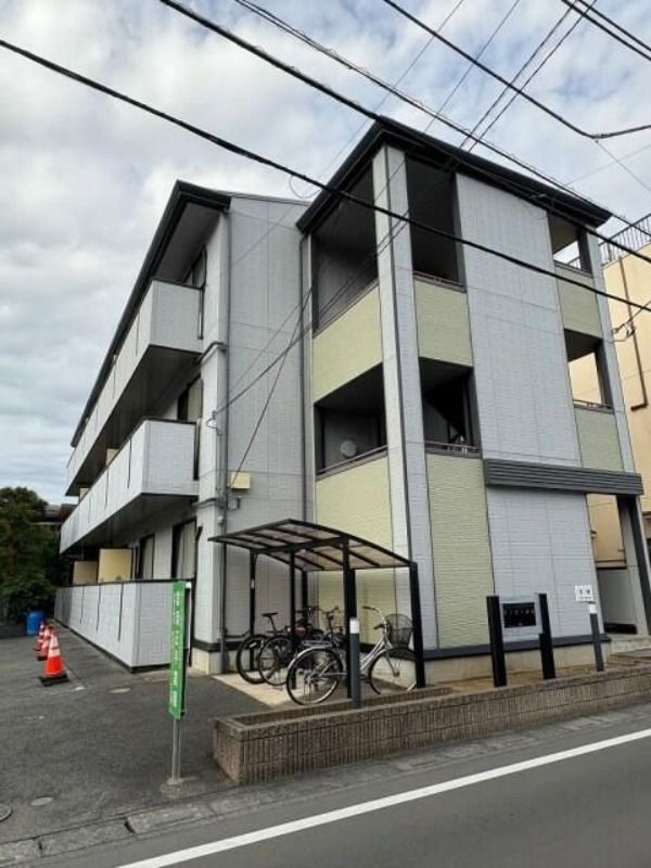 ʌ܎sk擌听Qڂ̃Ap[ǧO