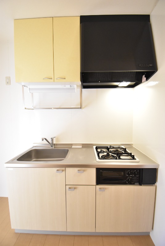 ��ʌ��������܎s��{��㏬���̃A�p�[�g�̃L�b�`��