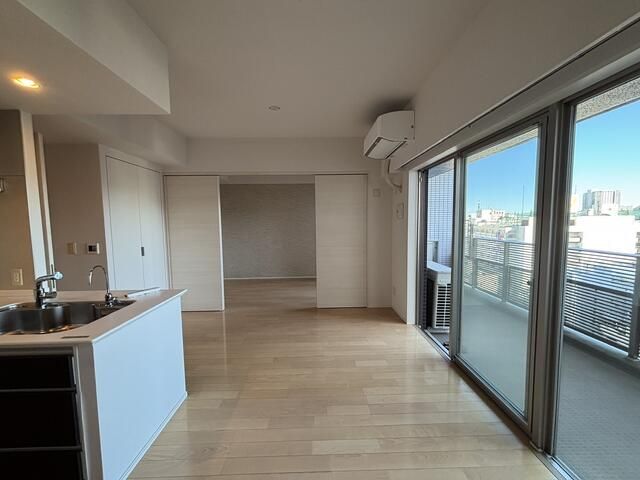 ��ʌ��������܎s��{����ؒ��Q���ڂ̃}���V�����̂��̑��ݔ�