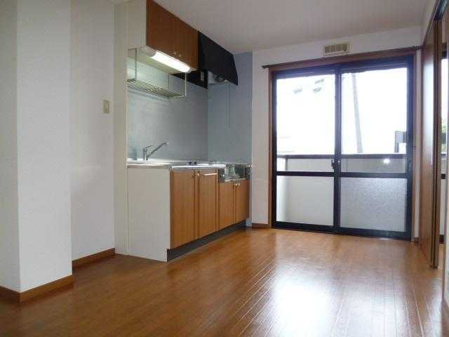 ��ʌ��������܎s����O���U���ڂ̃A�p�[�g�̋��ԁE���r���O