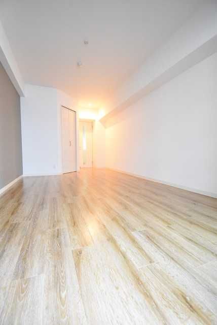 ��ʌ��������܎s��{���咬�R���ڂ̃}���V�����̋��ԁE���r���O