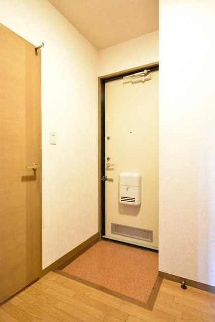 ��ʌ��������܎s��{��㏬���̃A�p�[�g�̌���