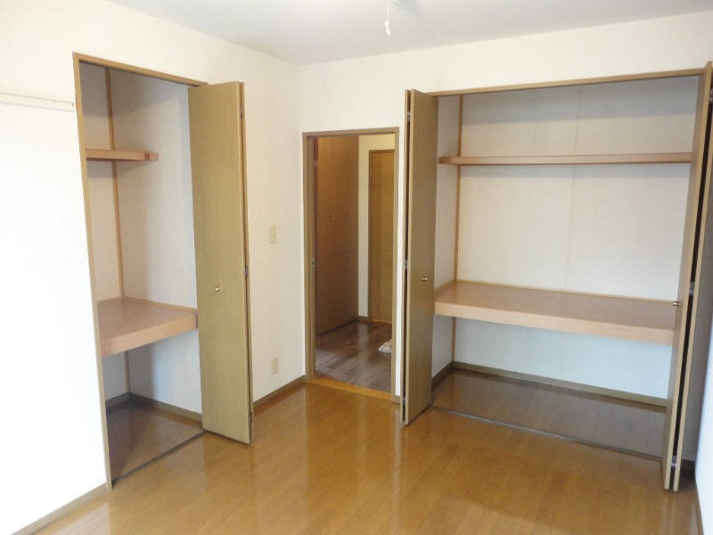 ��ʌ��������܎s��{��㏬���̃A�p�[�g�̎��[