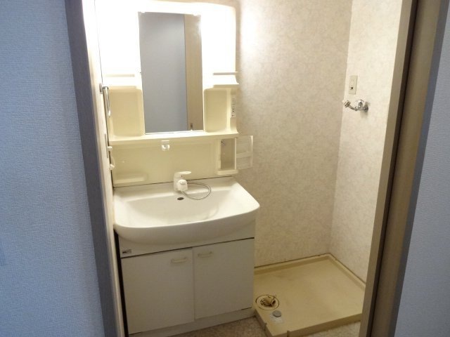 ��ʌ��@�c�s�n���Q���ڂ̃}���V�����̐��ʏ�