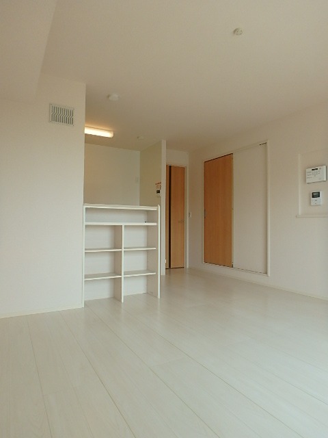 ��ʌ��������܎s����{�O���̃A�p�[�g�̋��ԁE���r���O