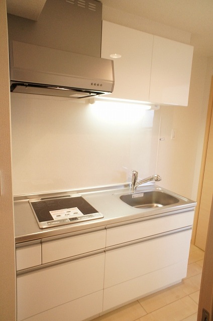 ��ʌ��������܎s���搼�x�W���ڂ̃}���V�����̃L�b�`��