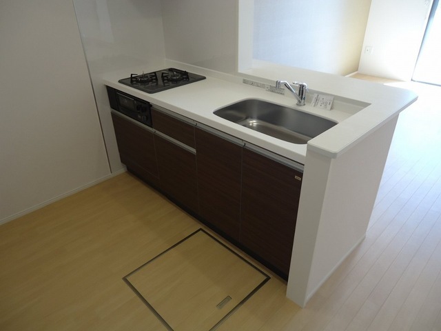 ��ʌ������s���X���ڂ̃A�p�[�g�̃L�b�`��