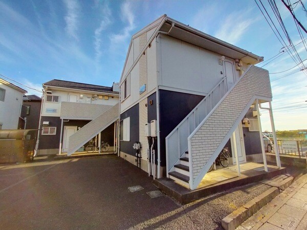 ��ʌ��������܎s��{��O���S���ڂ̃A�p�[�g�̌����O��