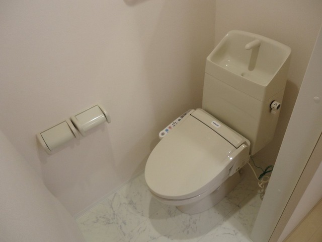 ��ʌ������s���X���ڂ̃A�p�[�g�̃g�C��