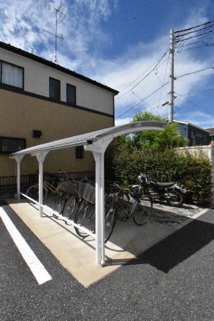 ��ʌ������s���X���ڂ̃A�p�[�g�̂��̑�